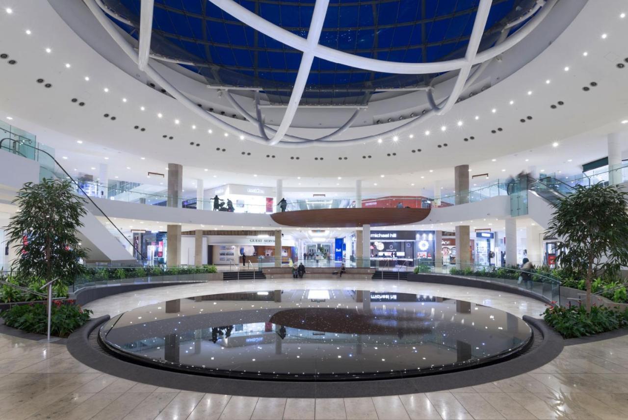 Rose Palace Mississauga Exterior photo